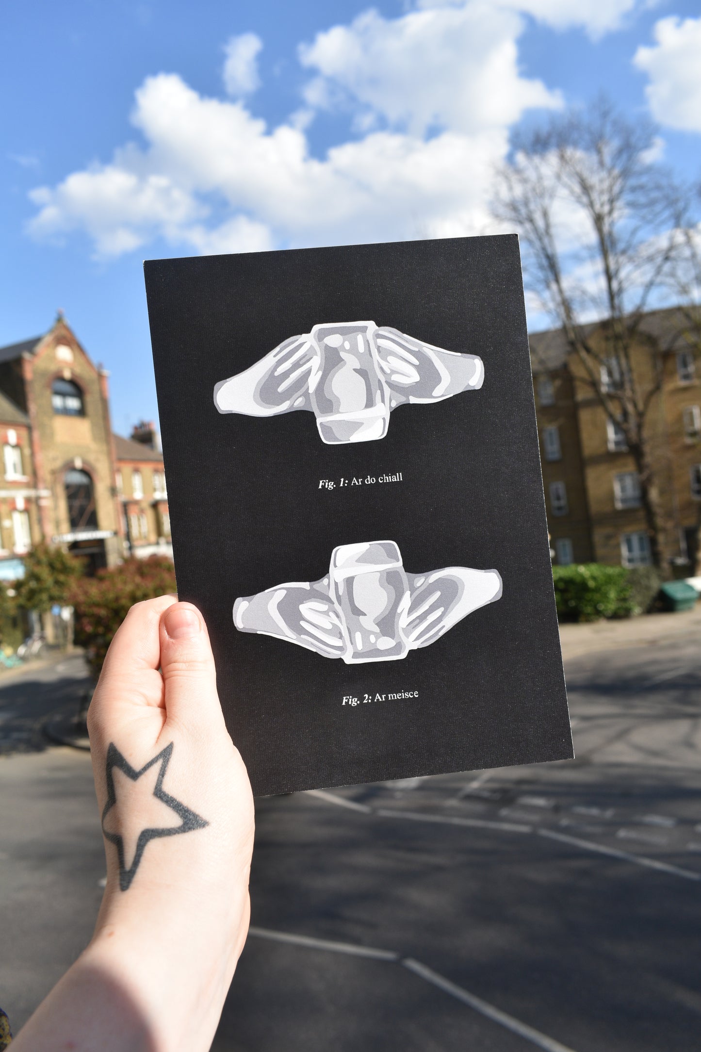 Pint Claddagh Print - Silver